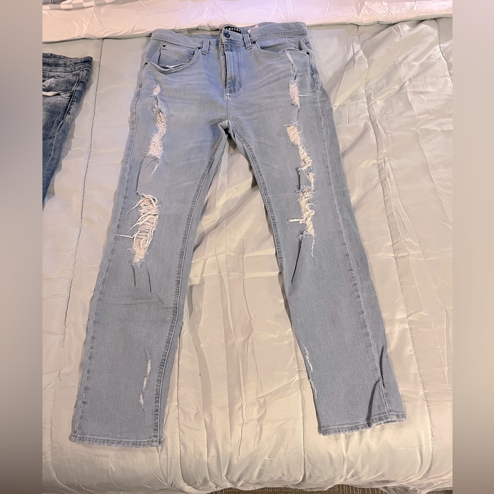 Empyre Verge Jeans Mens Size 36 Distressed Light Wash Tapered Skinny